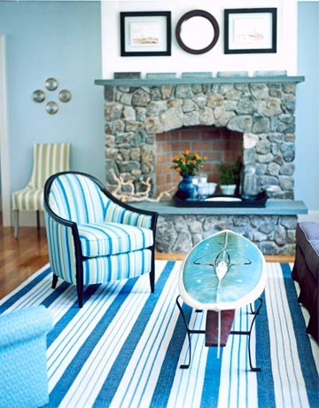[Annie Selke surfboard as coffee table feb 09 HB[3].jpg]